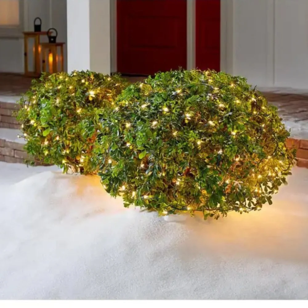 2 Sets of Home Accents Holiday 150 Clear Incandescent Mini Net Lights 4ft x 6 ft